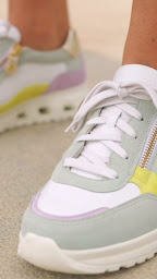 Photo n°34 de Mademoiselle Chaussure à Thaon-les-Vosges (Magasin de chaussures)