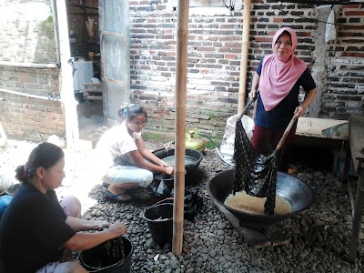Photos of Batik Giri Alam
