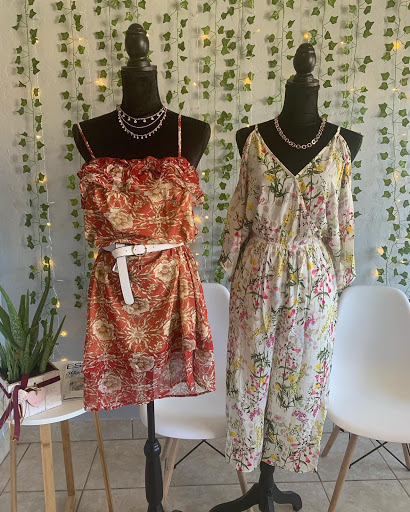 Starlet Boutique - Thumbnail