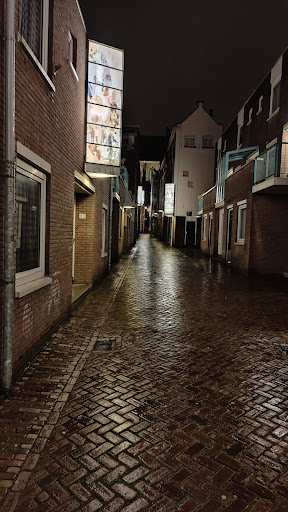 Dolhuis - Thumbnail