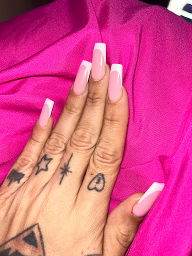 Columbus nails - Visual