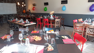 Photo n°3 de Le Petit Malvinois à Mauves (Bar)