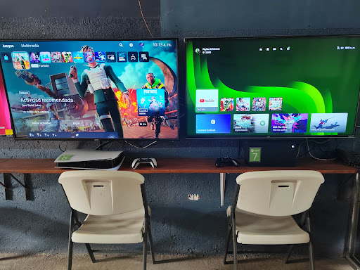 Play Box Gallery - Mexico