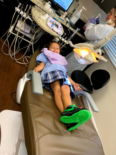 Karent Sierra, DDS - Visual