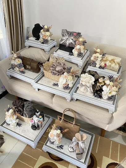 Risa’s Flowers BUKET WONOSOBO