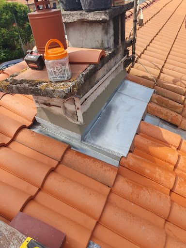 Photo de MKL COUVERTURE à Cantenac (33460)