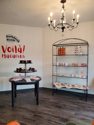 Voila Macarons - Visual