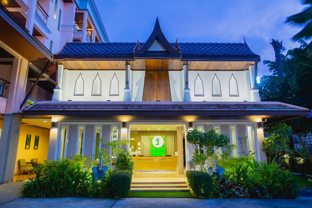 Thanthip Beach Resort Patong 3