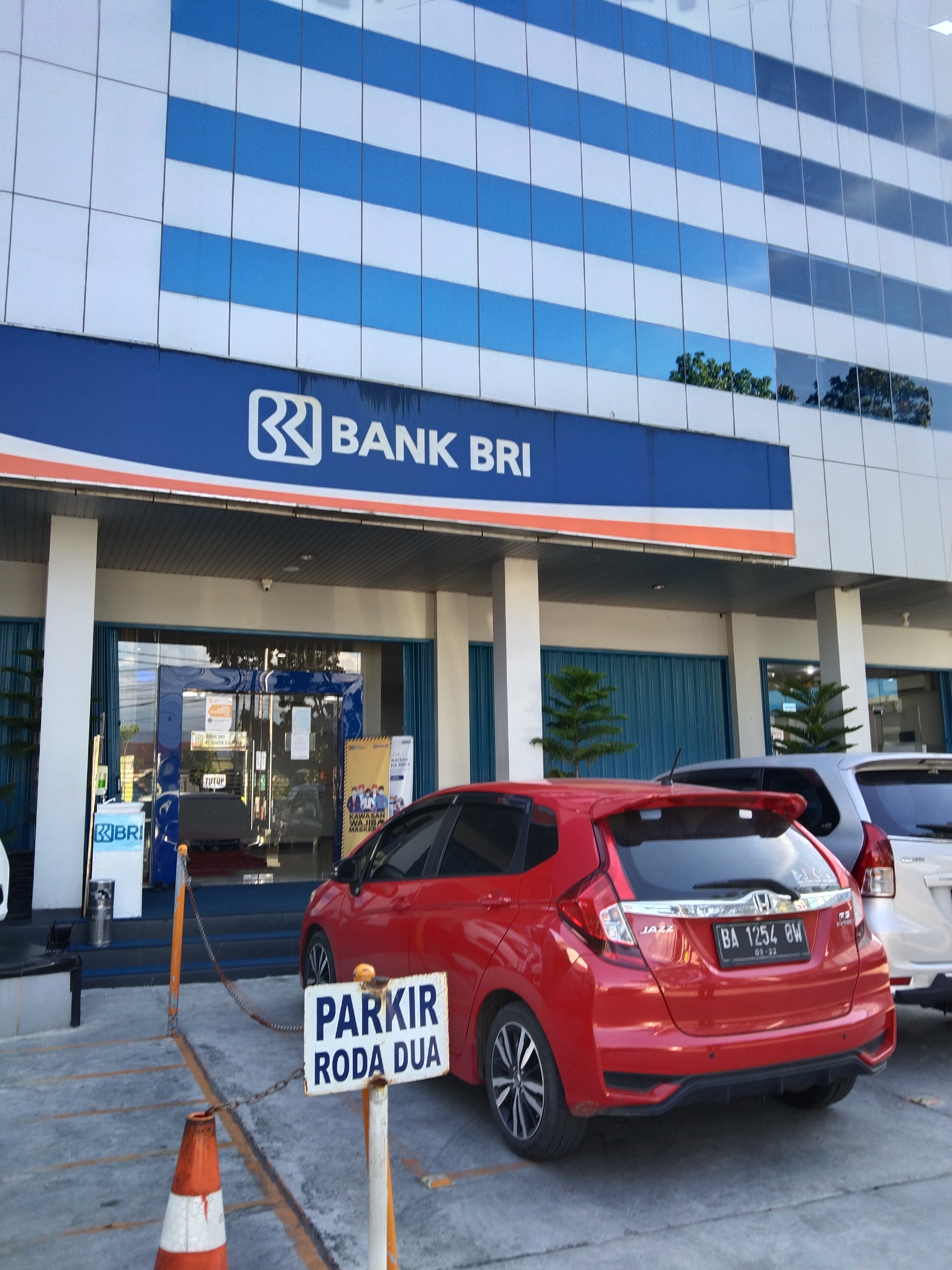 Bank BRI di Padang