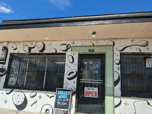 Sunshine Bakery - Visual