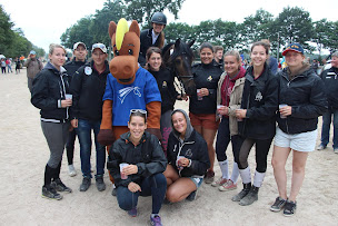 Photo n°18 de L' Abreuvoir de Grilly à Grilly (Écurie)