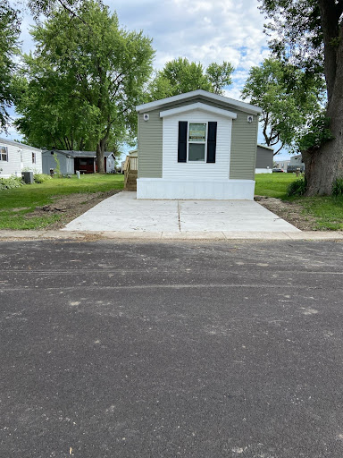 Rolling Green Estates - Visual