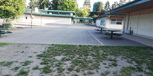 Moorlands Elementary School