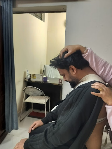 Advanced Physiotherapy Clinic in Noida Sector 12 for Shoulder & Back Pain and Neck pain  post image