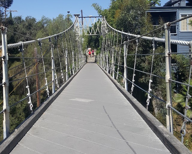 Spruce Street Suspension Bridge