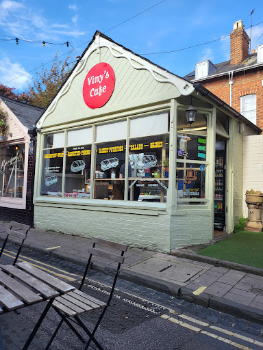 Viny's cafe - Visual