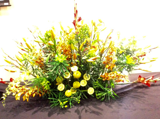Ayr Brae Flowers - Thumbnail