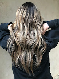 Photo n°7 de Style & Tendance à La Guierche (Magasin de produits de beauté)