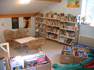 Photo n°12 de Bibliothèque Municipale de Saint Sauveur de Montagut à Saint-Sauveur-de-Montagut (Bibliothèque municipale)