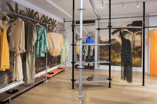 Modes Forte Village Gallery - Italy