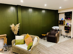 Photo n°24 de Studio 7 coiffure - Salon coiffure à Machilly à Saint-Cergues (Salon de coiffure)