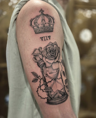 Opinii despre L'Antidote Tattoo în Fréjus - Tatoueur