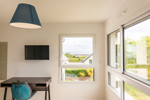 Photo de LES VILLAS DE BRETAGNE - Vue sur Mer - Piscine Privée à Santec (29250)