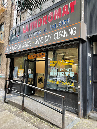 New York Laundromat - Thumbnail