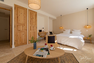 Photo n°24 de Hôtel - Moulin de la Roque à Althen-des-Paluds (Hôtel)