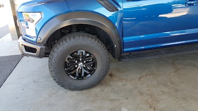Photos of Great Lakes Ford Lincoln of Muskegon