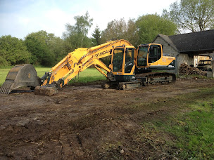 Photo n°12 de Entreprise Dumoulin à Ferrières-la-Verrerie (Entreprise de VRD)