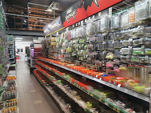 Photo n°4 de Europêche 07 Les Semailles à Charmes-sur-Rhône (Magasin de pêche)