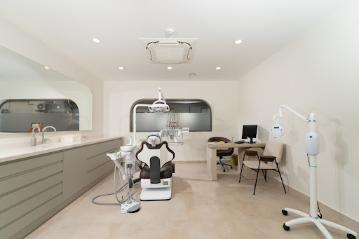 Papirus Dental Ağız ve Diş Sağlığı Polikliniği
