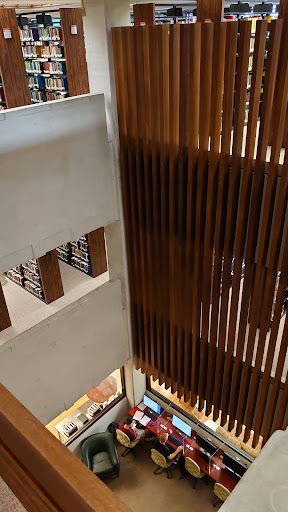 Roux Library - Visual