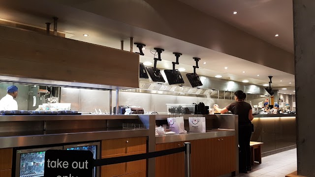 wagamama canary wharf