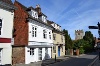 Hill Clements Independent Estate Agents Guildford