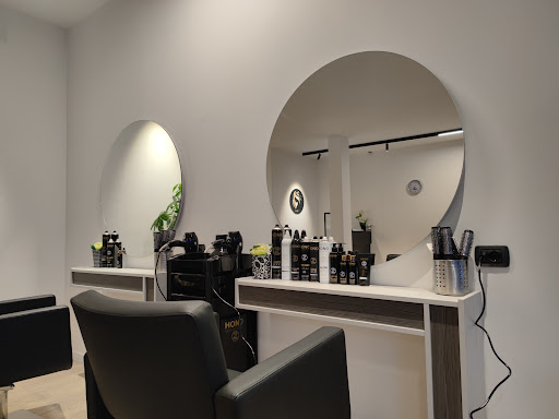 Yi Salon - Visual
