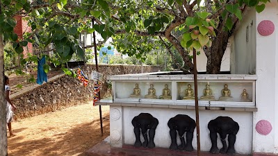 Photos of Siri Vijayarama Dhamma School
