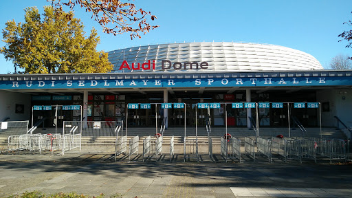 Audi Dome - Visual