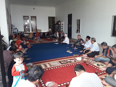 Photos of Bintang Busana