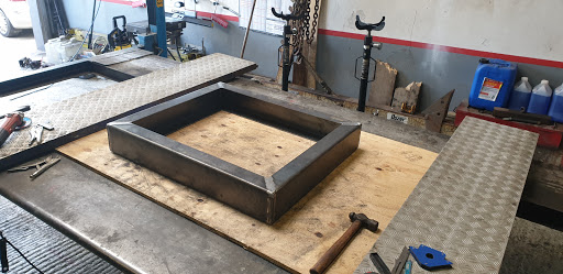 Meurig's Workshop - Visual