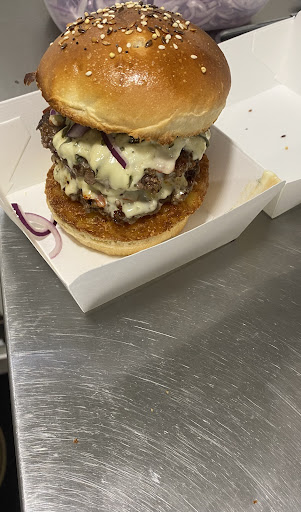 Photo 6 - Ouest Burger