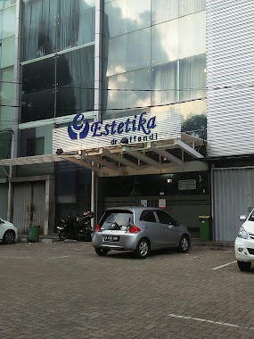 Klinik Estetika - Panjang, Author: Handri Nursito