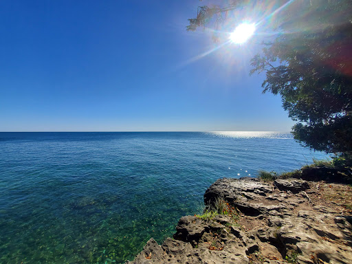 Cave Point County Park - Thumbnail