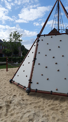 Spielplatz Wöstenpark Tuchmacherstr. - Thumbnail