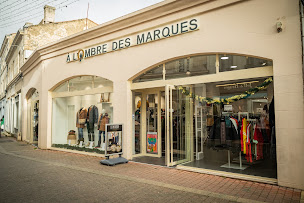 Photo n°1 de À l'Ombre des Marques | Niort à Niort (Magasin de vêtements)