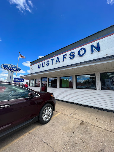 Gustafson Ford - Visual