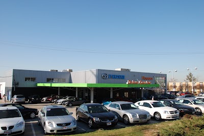 Photos of Rosen Mazda Waukegan