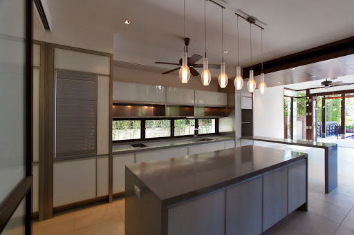PAULEEN LIM & ASSOCIATES LUXURY RESIDENTIAL & COMMERCIAL REAL ESTATE CONSULTANT - Thumbnail