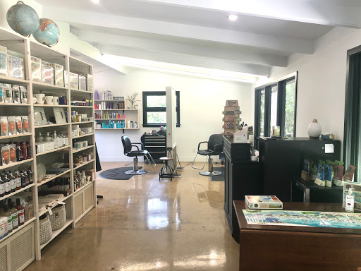 Mopps Salon - Visual
